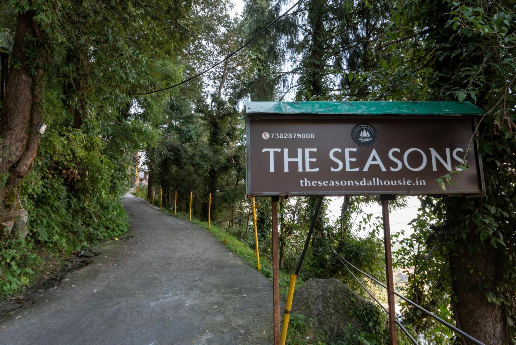 The Seasons Dalhousie - Best Valley View & Mountain View Hotel In Dalhousie Zewnętrze zdjęcie